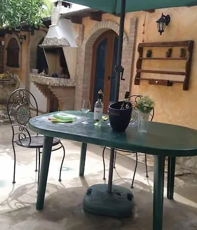 Il Giardino Incantato Apartment Su Forti